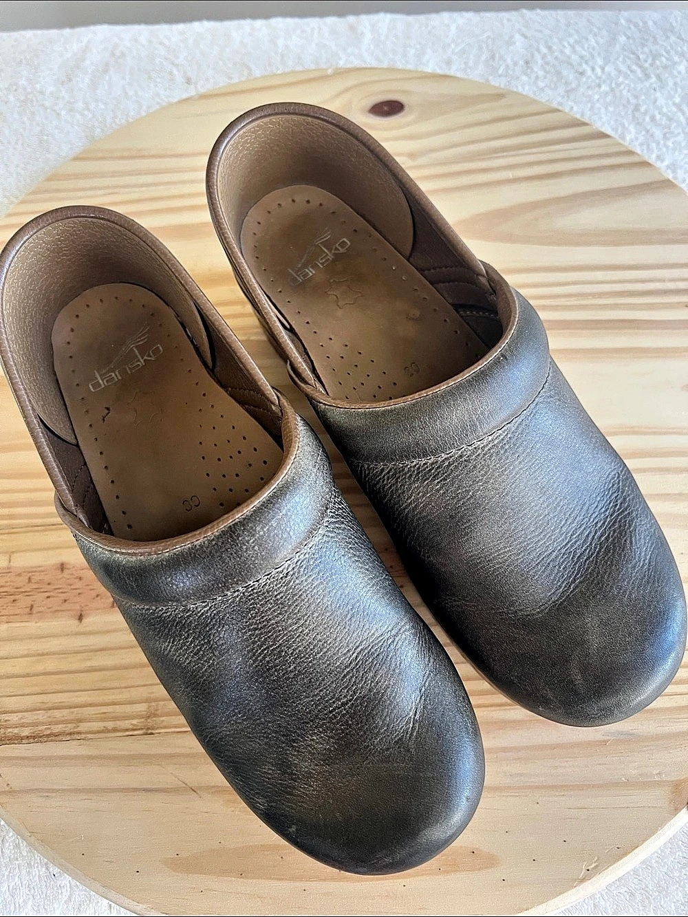 Dansko Professional Oiled Leather Clog Clogs Brown EU 39/9